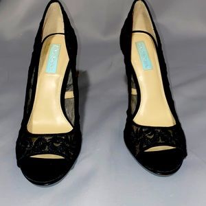 Betsey Johnson Black Lace-up Peeps Heels